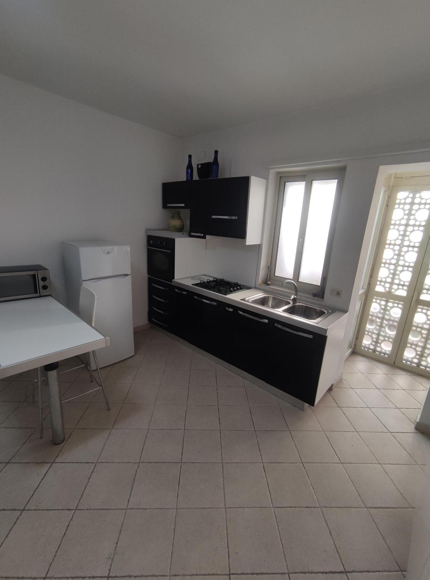 Antohouse Intero Appartamento R5883 Куартуччу Экстерьер фото